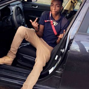 Meet your Posher, Brandon